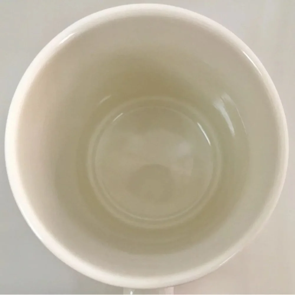 Starbucks Seattle WA 14 oz White Ceramic Coffee Mug Est 1971 Cup 414 ml Classic